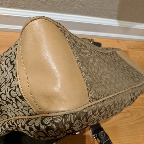 Coach Bags Coach Signature Messenger Laptop Bag Poshmark